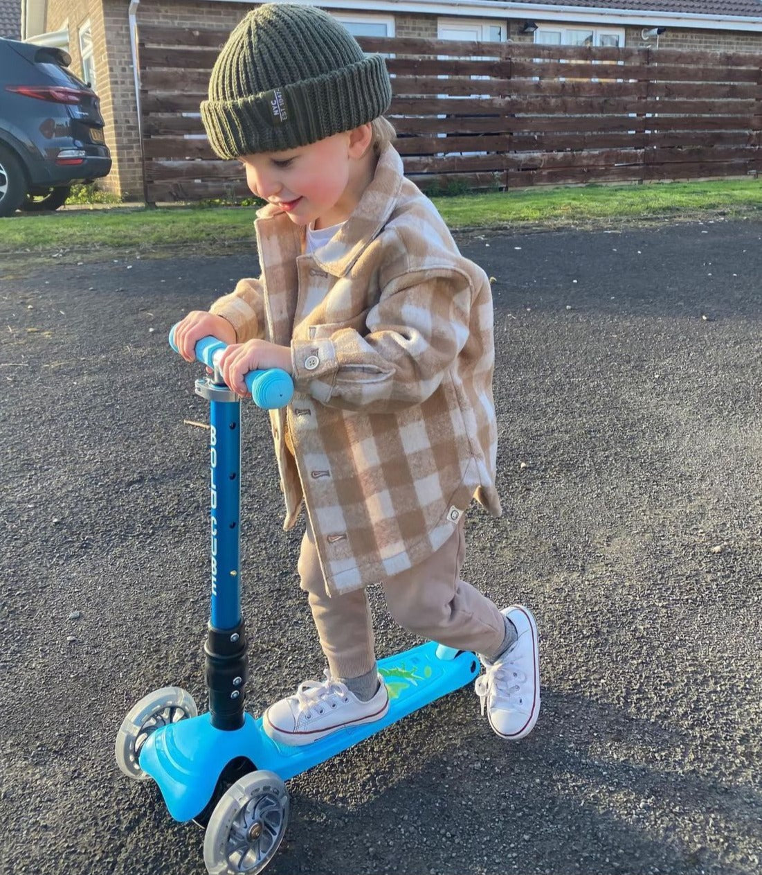 Dinosaur - Teeny Fold 3 Wheel Scooter